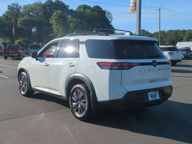 Used 2022 White Nissan SV image 11