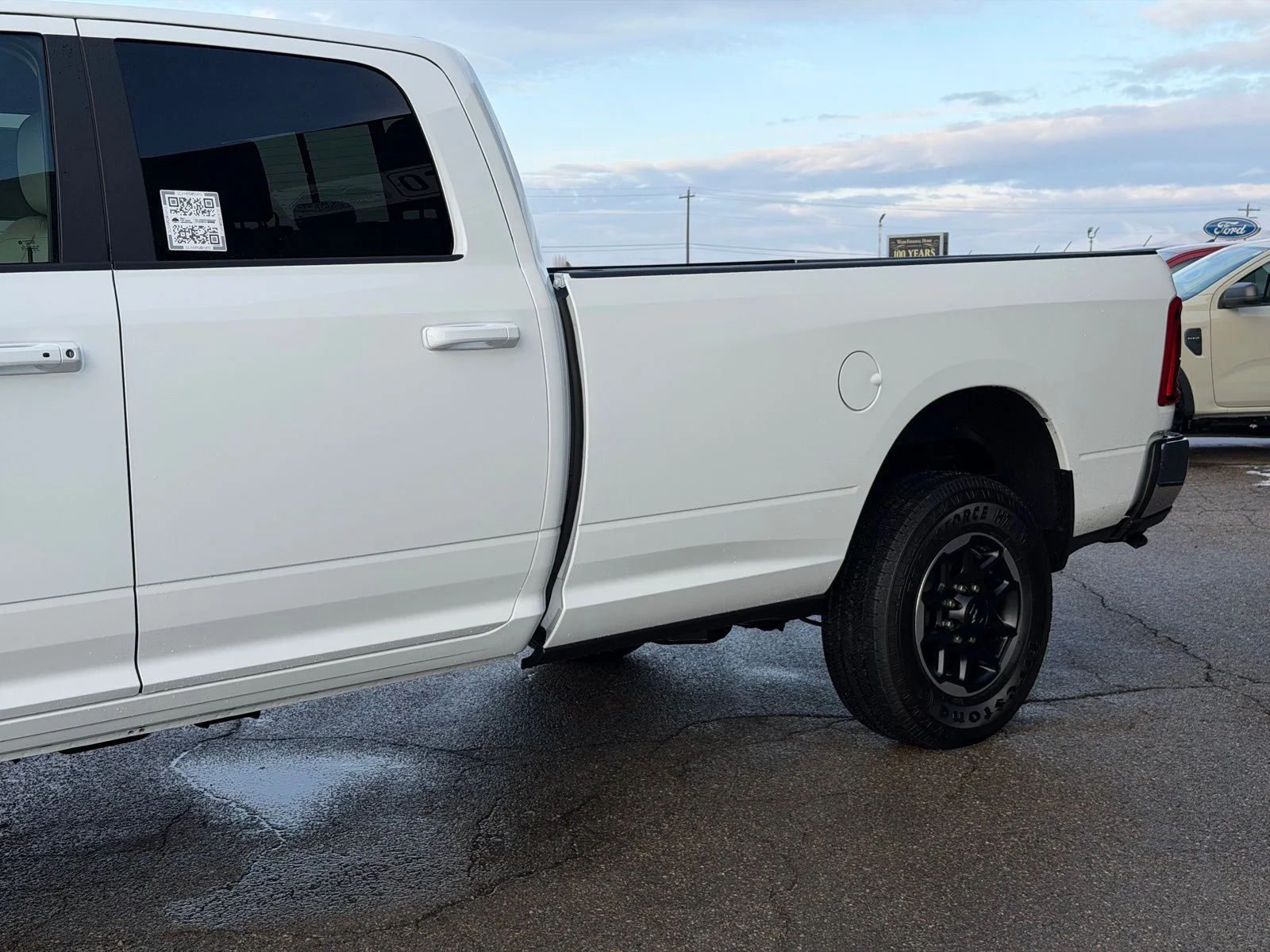 New 2026 Bright White Clear-Coat Exterior Paint RAM Laramie image 13