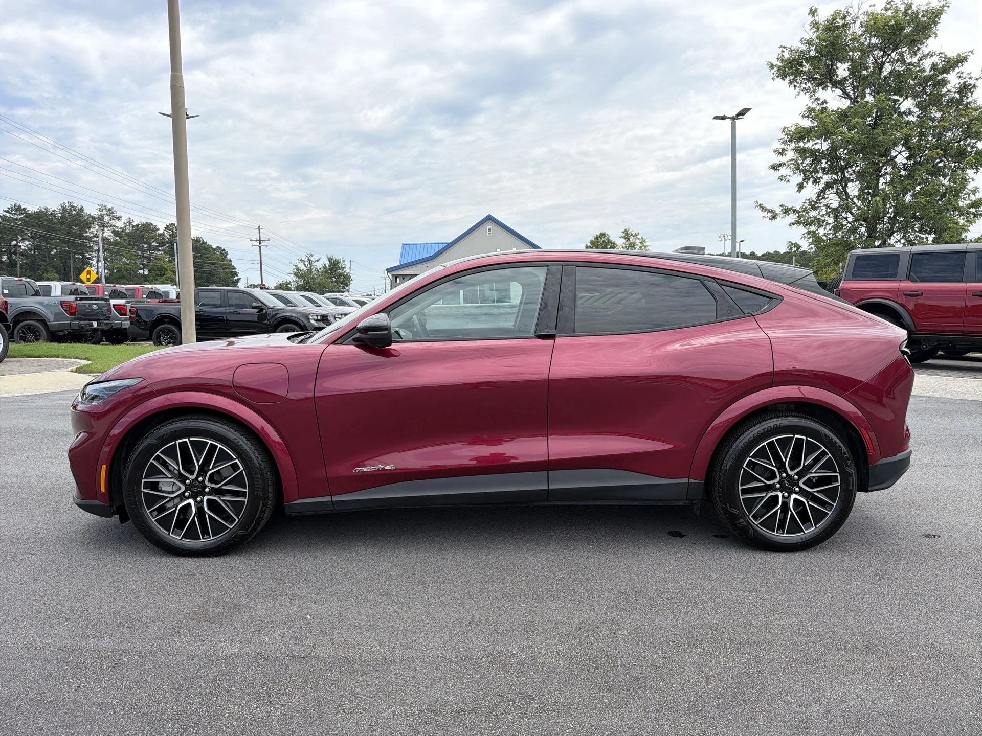 Certified Used 2025 Molten Ford Premium image 26