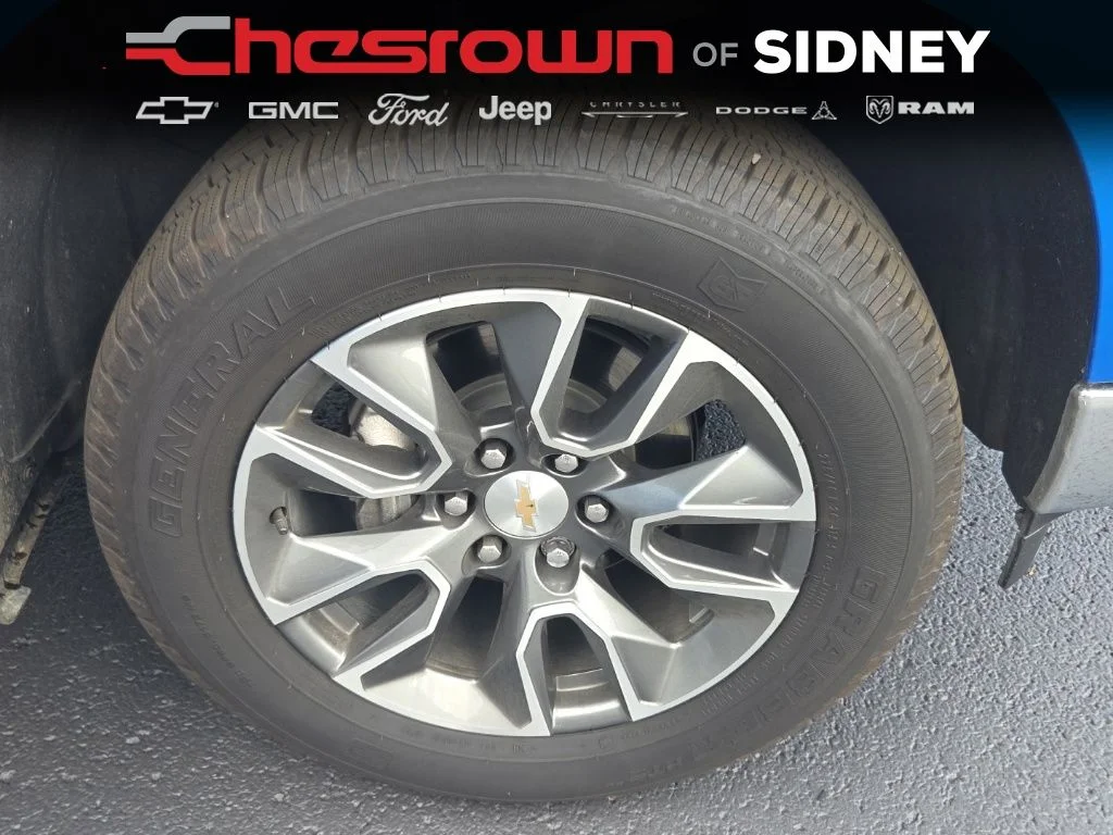 Used 2025 Blue Chevrolet LT image 12