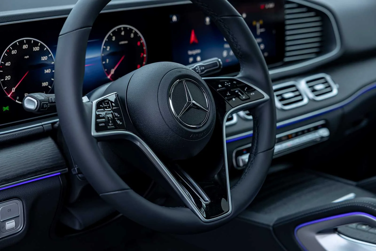 New 2026 Selenite Grey Metallic Mercedes-Benz GLE 450 image 35