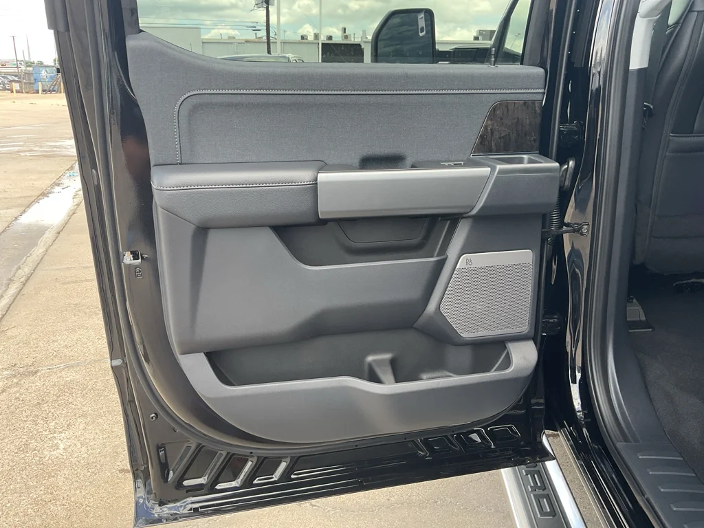 New 2026 Agate Black Metallic Ford LARIAT image 6