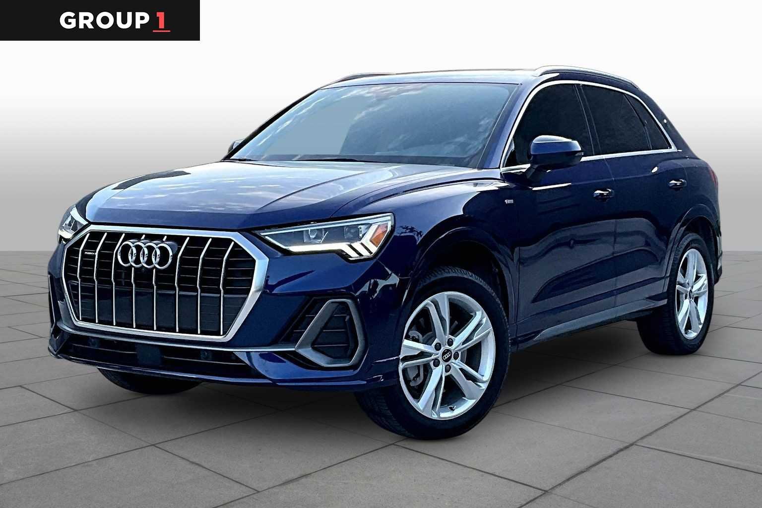 2022 Audi Q3 S line Premium Plus