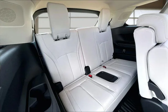 New 2027 Blue INFINITI LUXE image 28
