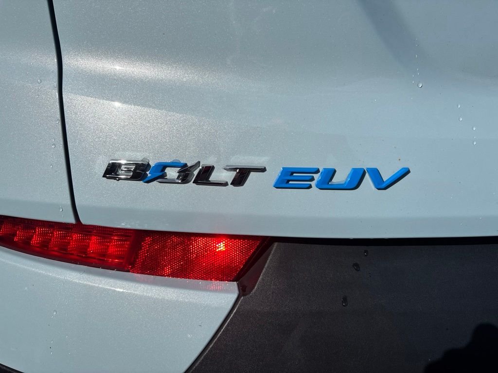 Used 2023 Blue Chevrolet Premier image 15