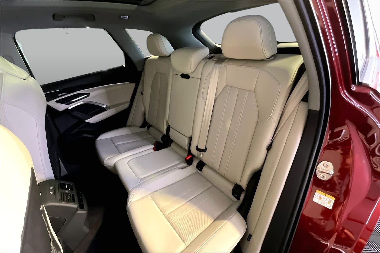 Used 2025 Grenadine Red Metallic Audi Premium Plus image 21