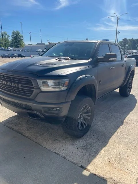 2021 RAM 1500 Laramie 4x4 Crew Cab 5'7's photo