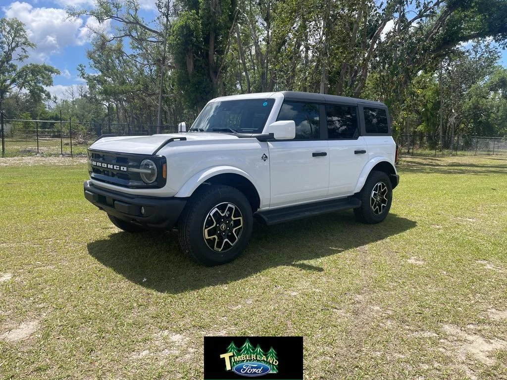 2026 Ford Bronco Outer Banks 4x4's photo