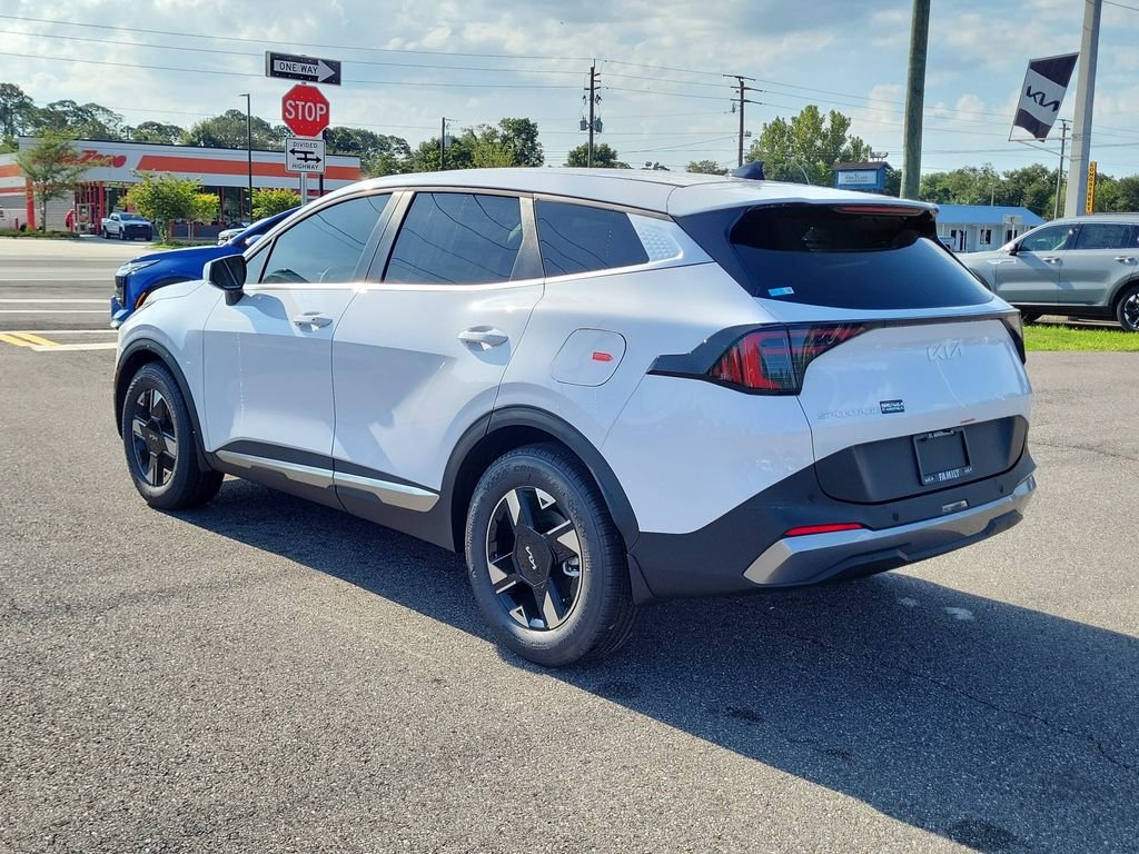 New 2026 White Kia LX image 4