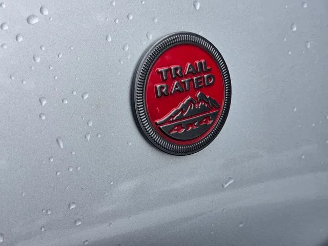 Used 2024 Silver Jeep Trailhawk image 12