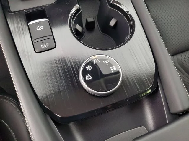 New 2026 Everest White Pearl TriCoat Nissan Platinum image 19