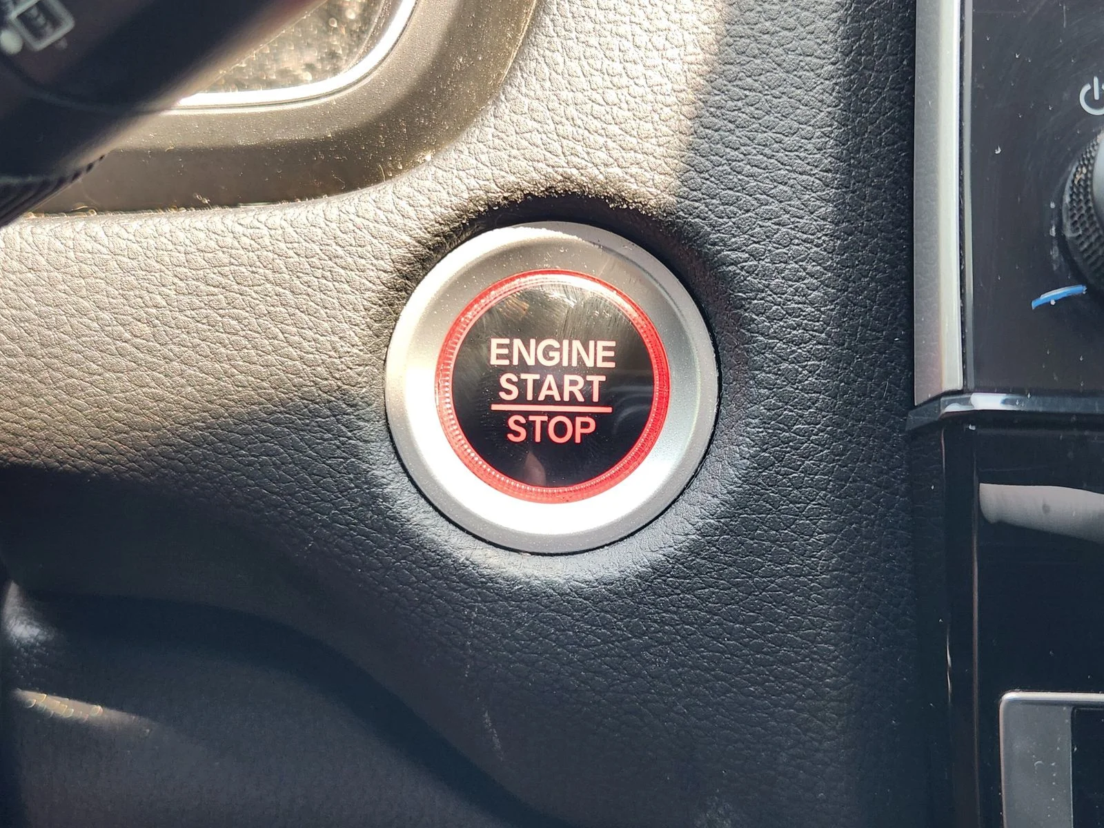 Used 2017 Gray Honda EX-L image 21