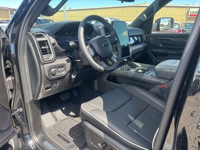 New 2026 Diamond Black Crystal Pearl-Coat Exterior Paint RAM Limited image 20