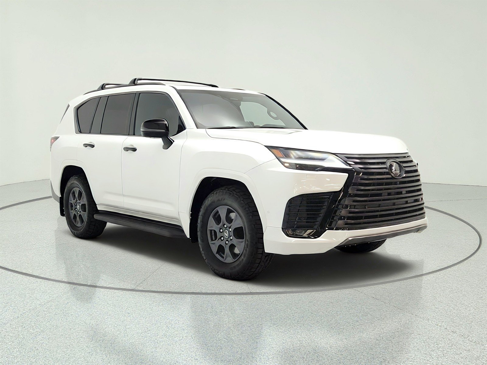 Used 2026 Eminent White Pearl Lexus LX 700h Luxury image 3