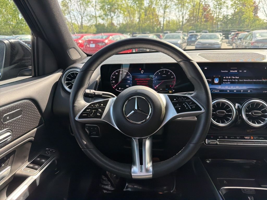 2025 Mercedes-Benz GLB Base - Photo 12