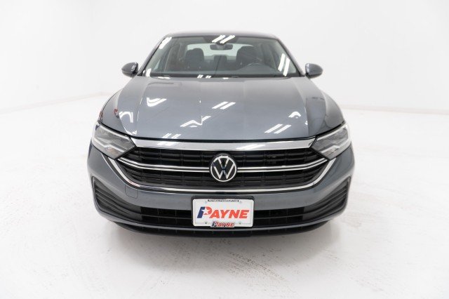 3VW5M7BU7RM090211