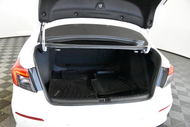 Used 2023  Honda Touring image 43