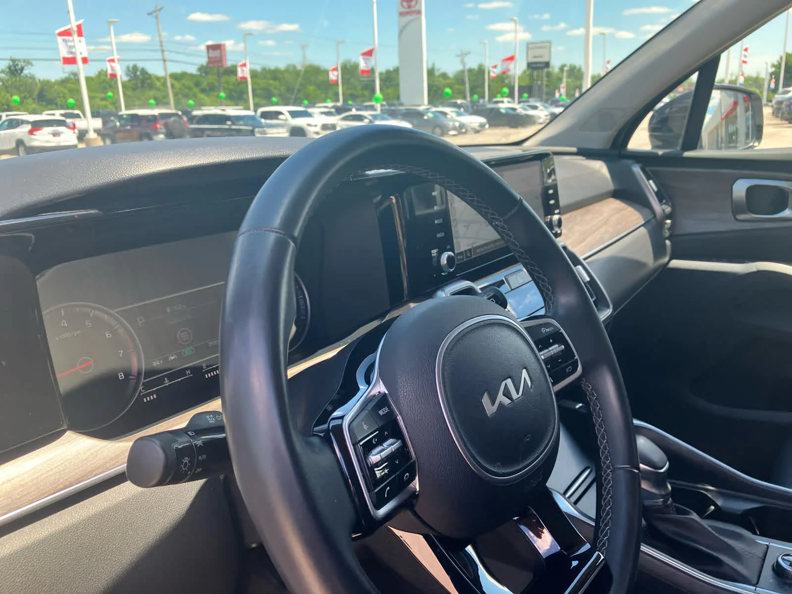Used 2023 Wolf Gray Kia X-Line S image 9