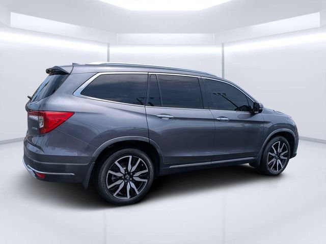 Used 2019 Modern Steel Metallic Honda Touring image 3