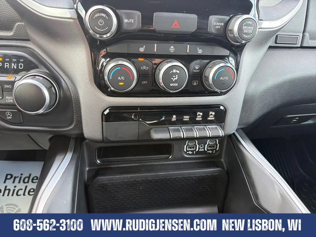 Used 2022 Silver Ram Big Horn/Lone Star image 17