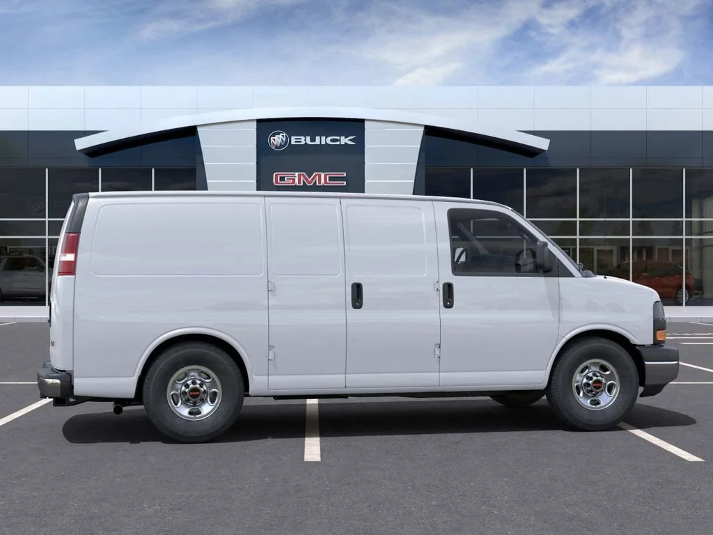 New 2025 Summit White GMC Work Van image 5