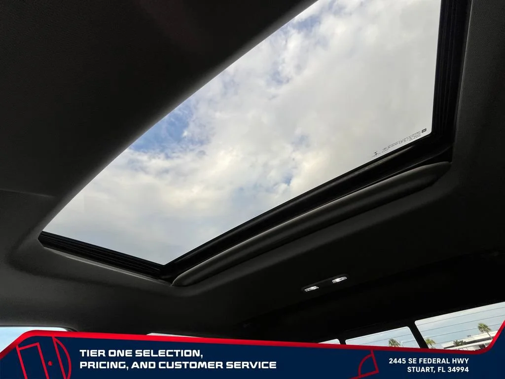 Used 2020 SUMMIT WHITE GMC Denali image 27