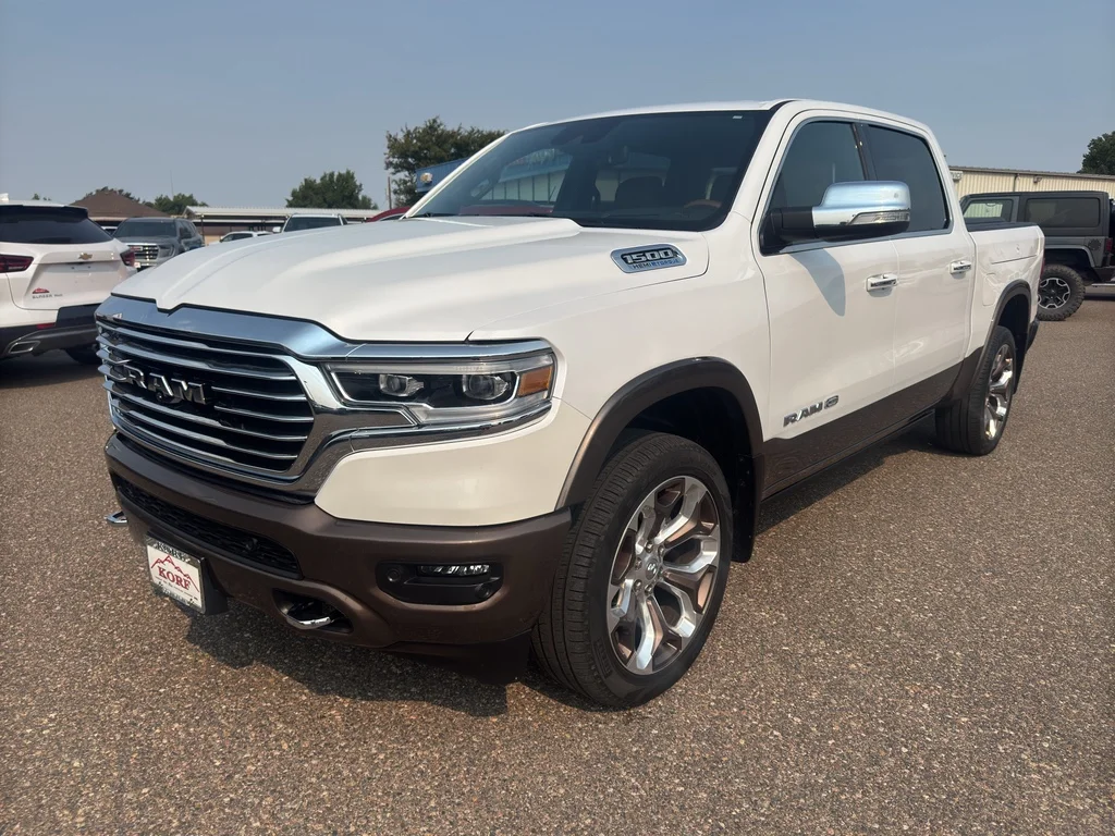 Used 2022 Ivory White Tri-Coat Pearlcoat Ram Longhorn image 2