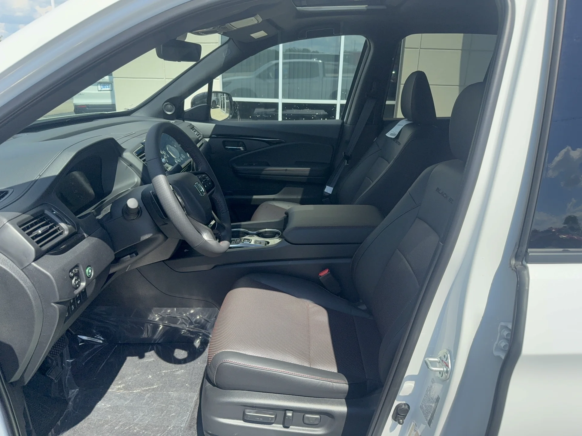 New 2026 Platinum White Pearl Honda Black Edition image 10