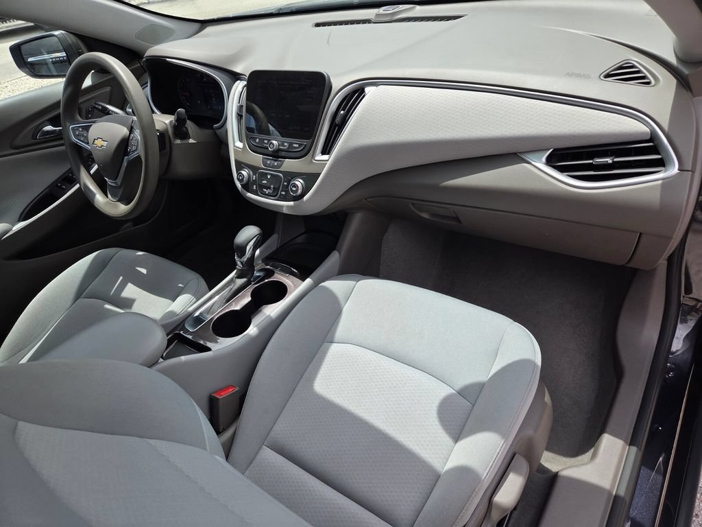 2022 Chevrolet Malibu 1LS - Photo 16