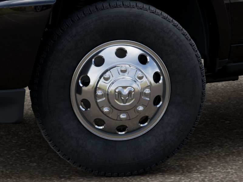 New 2027 Diamond Black Crystal Pearl-Coat Paint RAM Longhorn image 4