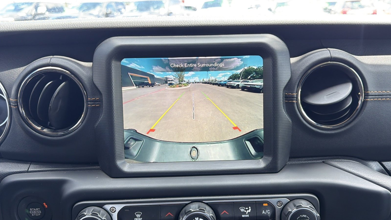 Used 2023 Black Clearcoat Jeep High Altitude image 23