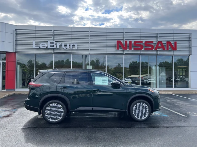 2026 Nissan Rogue Dark Armor™