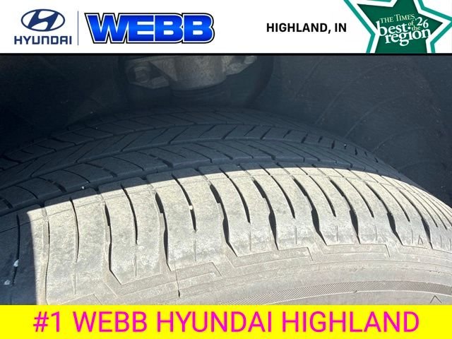 Used 2024 Gray Hyundai SEL image 13