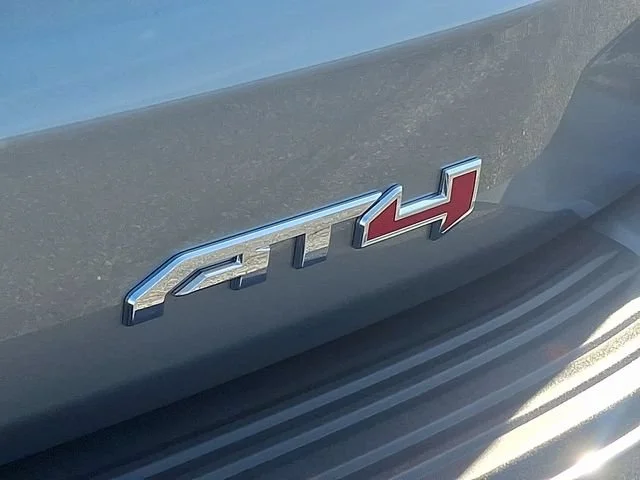 New 2026 Sterling Metallic GMC AT4 Ultimate image 23