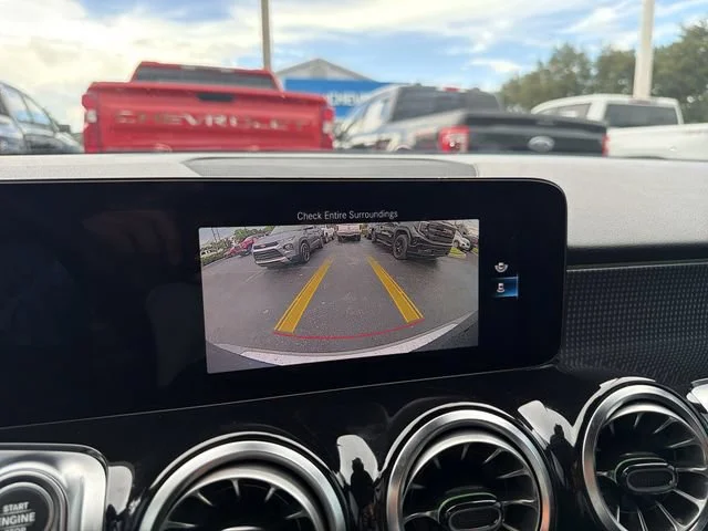 Used 2022 Gray Mercedes-Benz 4MATIC® image 12