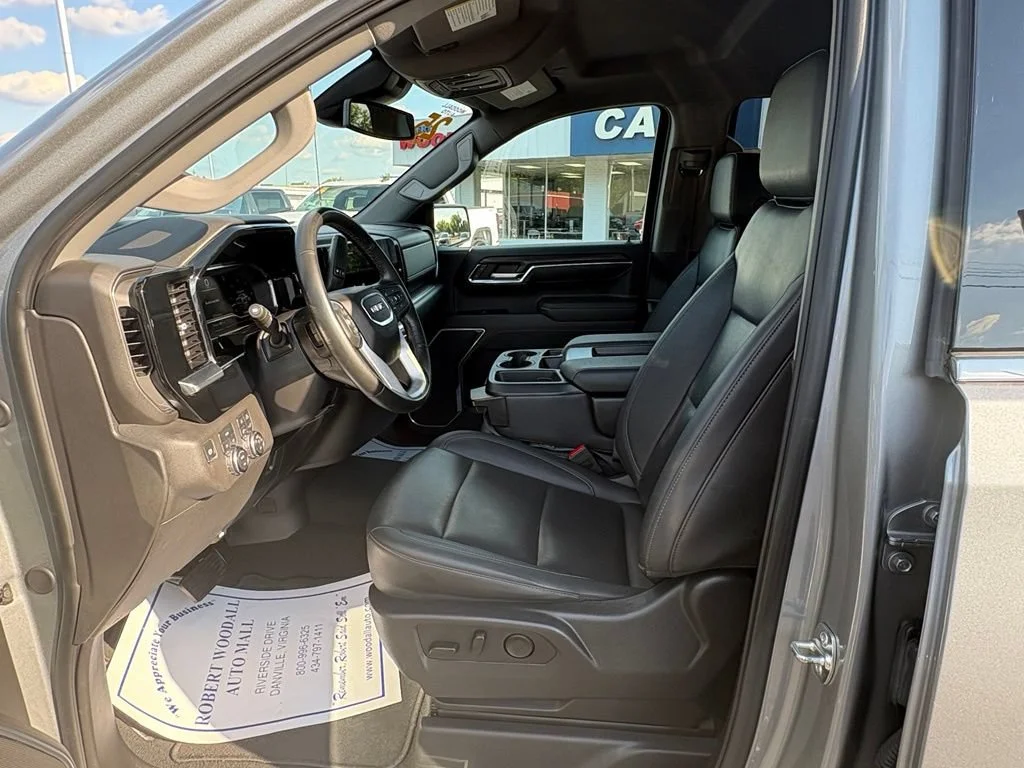 Used 2025 Sterling Metallic GMC SLT image 15