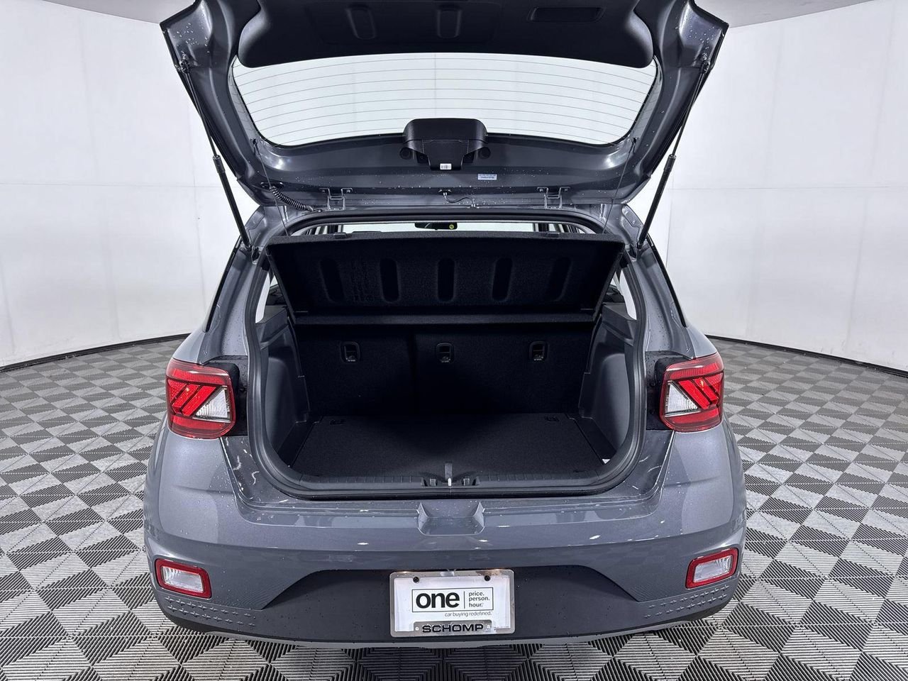 New 2026 Ecotronic Gray Hyundai SE image 14
