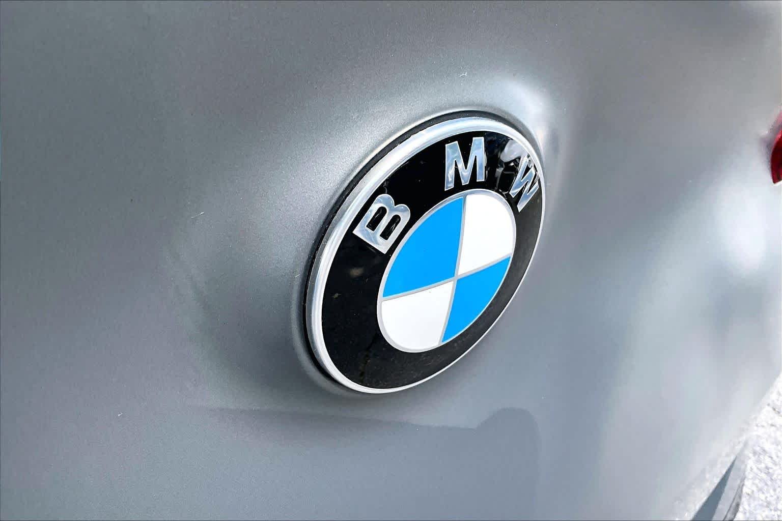 Used 2026 Frozen Pure Grey Metallic BMW M50 xDrive image 30