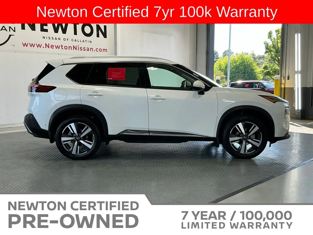 Certified Used 2023 Pearl White Nissan SL image 4