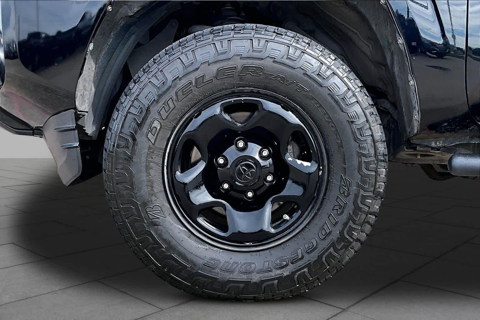 Used 2020 Midnight Black Metallic Toyota SR image 11