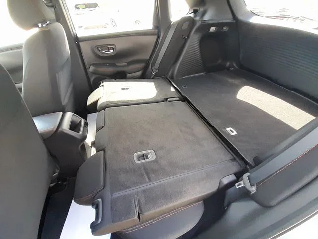 Used 2024  Honda Sport image 41