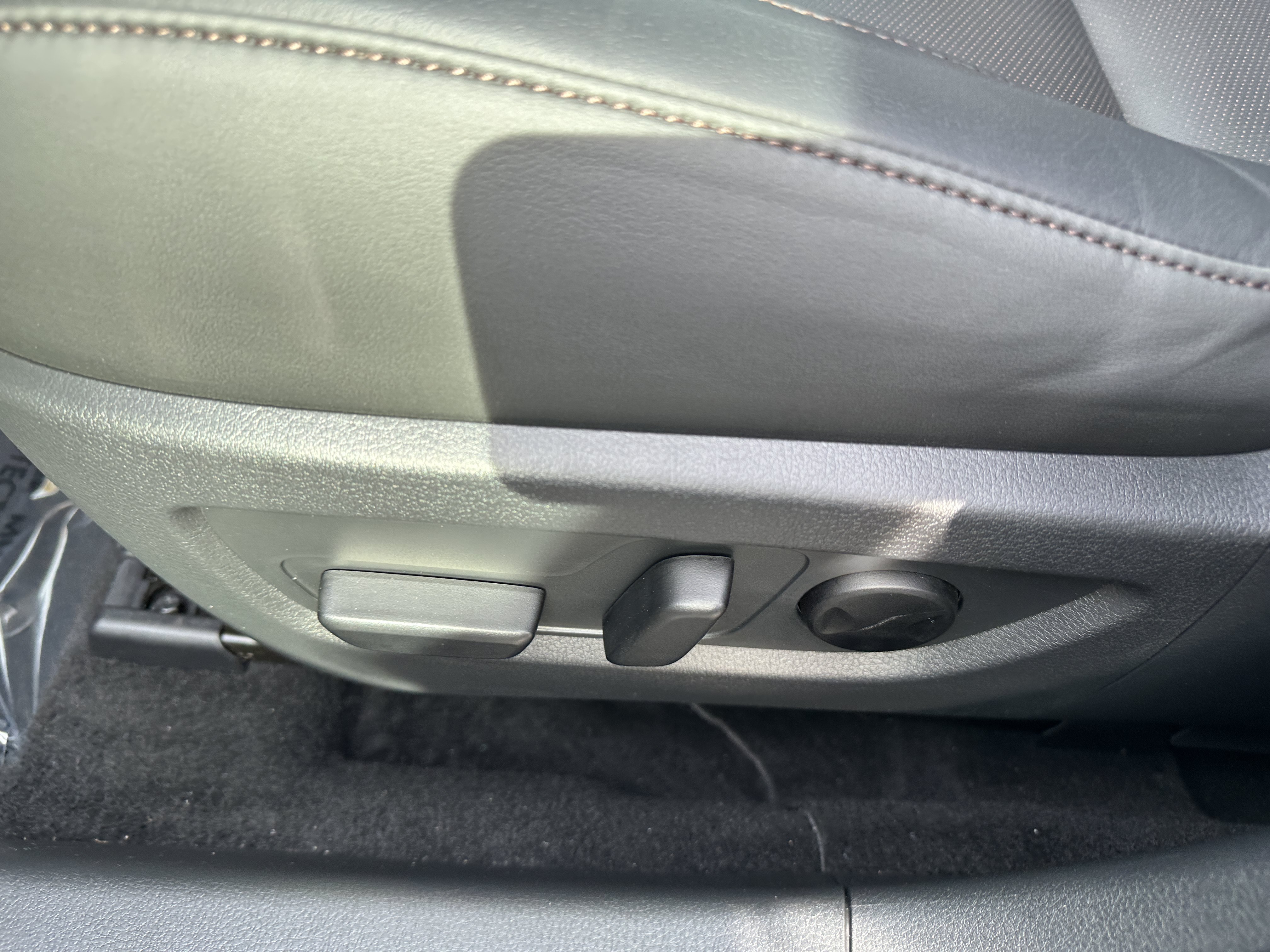 Used 2025 Jet Black Mica Mazda 2.5 S Premium Package image 23