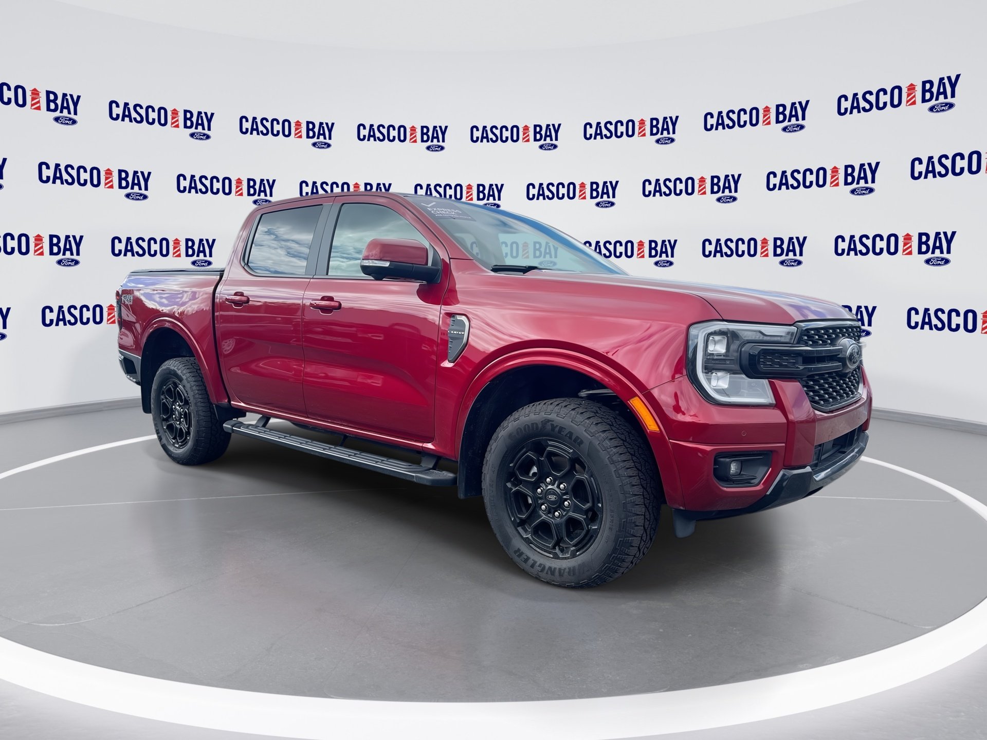 Red 2025 Ford Ranger Lariat SuperCrew 4WD Pickup Truck Four-Wheel Drive Automatic