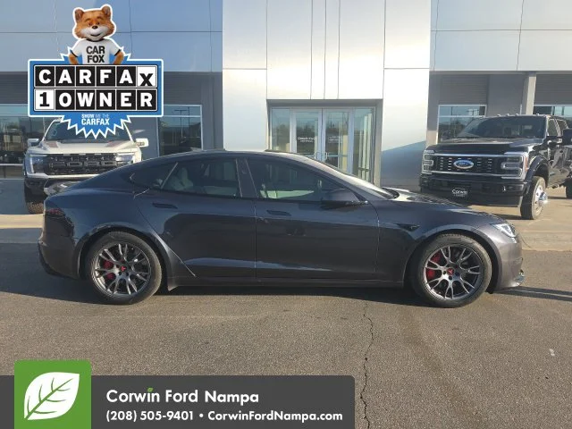 Used 2023 Stealth Gray Tesla  image 5