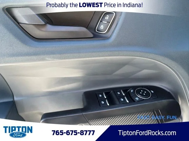 New 2025 Shadow Black Ford XLT image 20