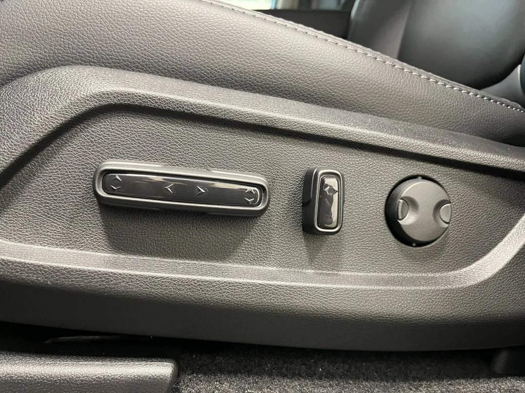 2026 Honda Pilot EX-L - Photo 12