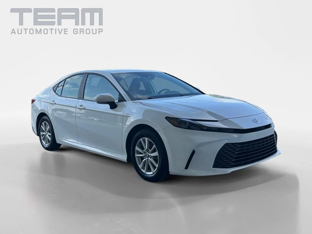 Used 2025 White Toyota LE image 1