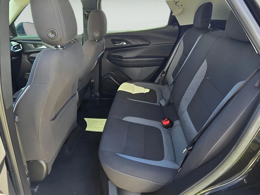 Used 2021 Mosaic Black Metallic Chevrolet LT image 24