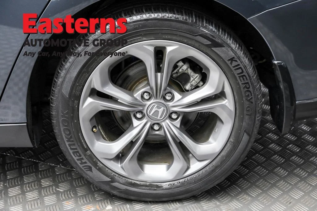 Used 2024 Gray Honda EX image 8