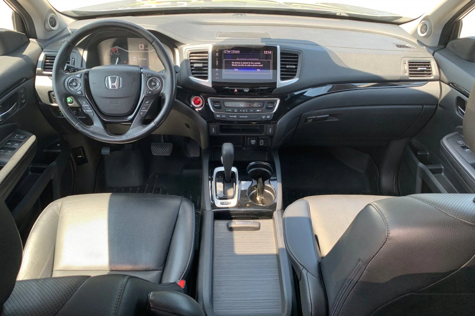 Used 2019 Silver Honda RTL-E image 16